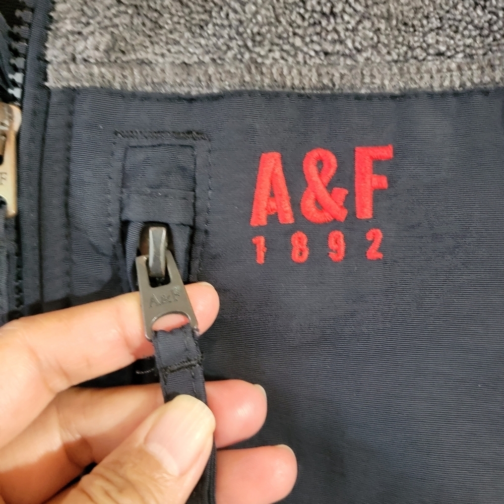 ABERCROMBIE & FITCH Men's Y2K Gray Fleece Zip-Fly Jacket Sz M Pocket Streetwear - Picture 4 of 12